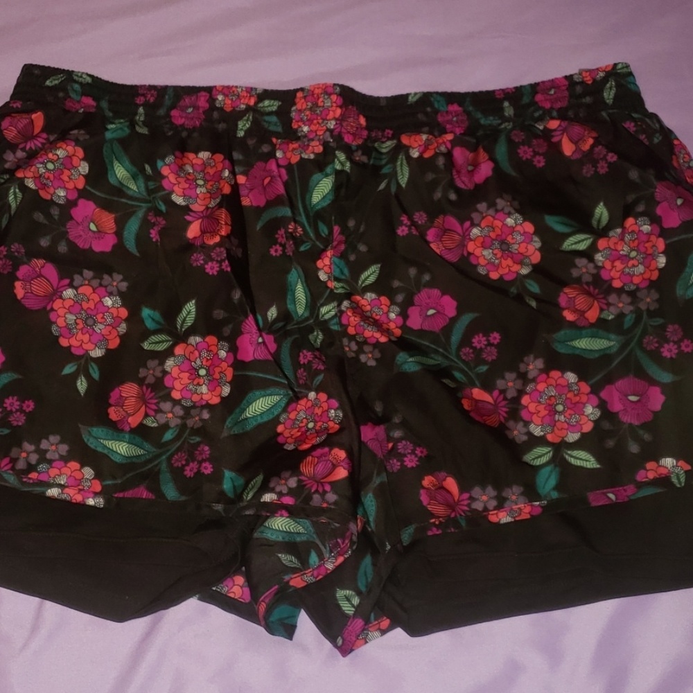 Workout shorts